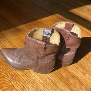 Frye Western Style Ankle Booties